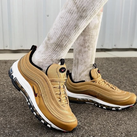 Air Max 97 Metallic Gold/Varsity Red