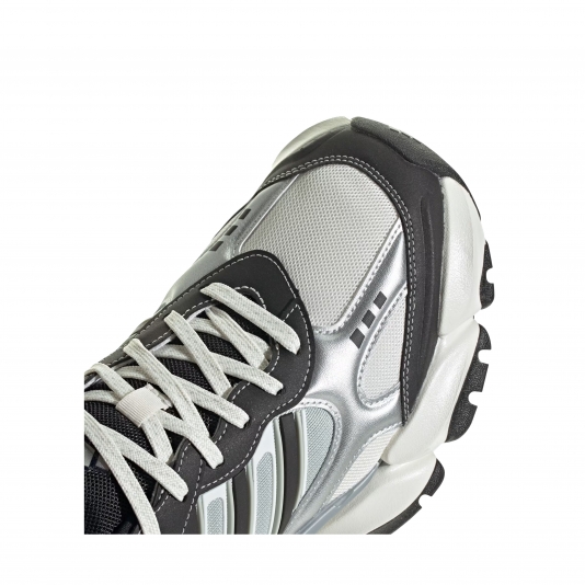 XLG Runner Core White/Core Black/Silver Metallic
