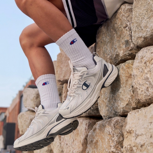 Time Racer 224 Milk White/Dark Blue