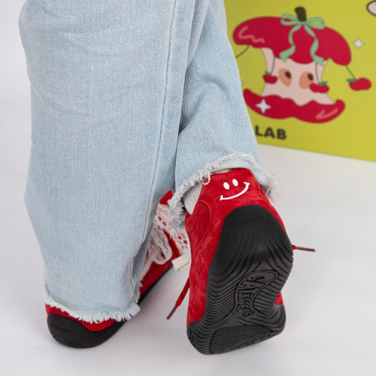 Emoji Apple Red