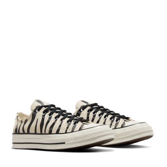 Chuck Taylor Vintage 70 Glow-In-The-Dark Zebra OX Light Dune/Black/Egret