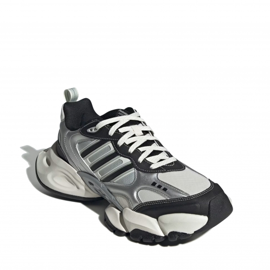 XLG Runner Core White/Core Black/Silver Metallic