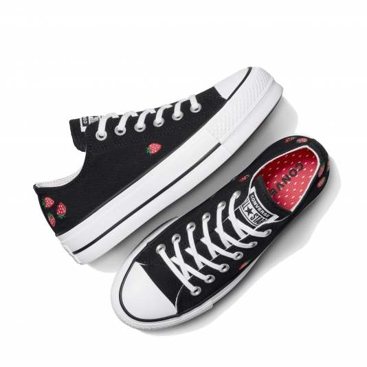 Chuck Taylor All Star Platform Embroidered Strawberries OX Black/Soft Red/White