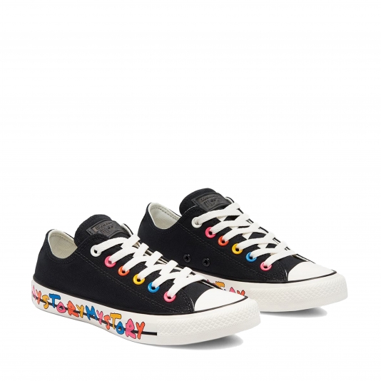 Chuck Taylor All Star OX My Story