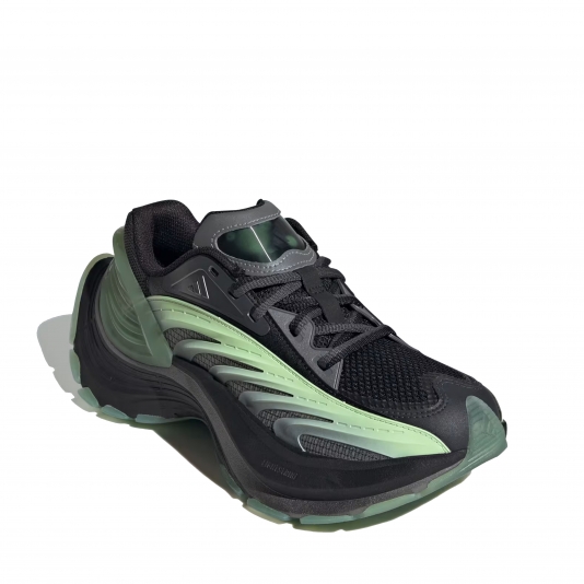 XLG MTW Core Black/Iron Metallic/Glow Green