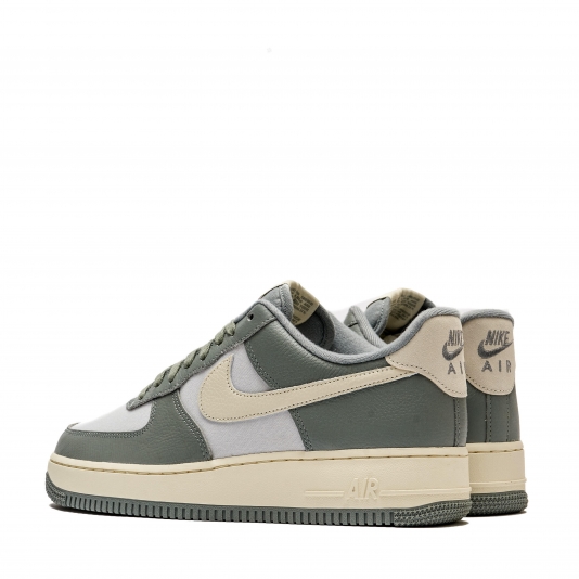 Air Force 1 `07 LX Mica Green/Coconut Milk/Photon Dust