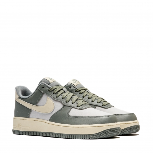 Air Force 1 `07 LX Mica Green/Coconut Milk/Photon Dust