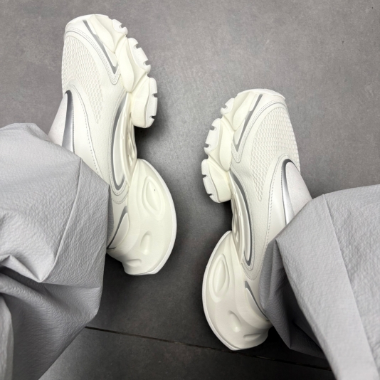 XLG Runner Mule Cloud White/Gray Silver/White Gray