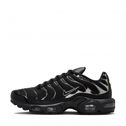 Air Max Plus SE Black/Metallic Silver/Laser Crimson/Off Noir