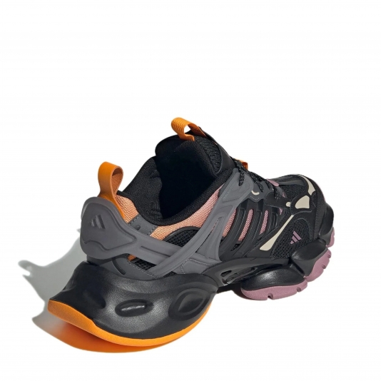XLG Runner Deluxe Core Black/Pink/Orange/Grey