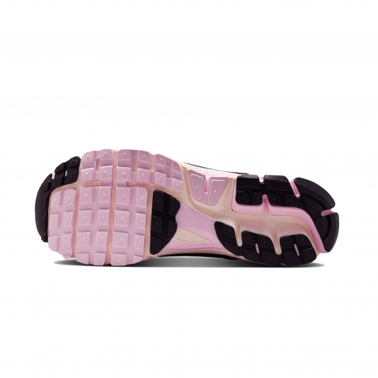 Zoom Vomero 5 Pink Foam/Phantom Metallic/Platinum Black
