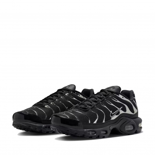 Air Max Plus SE Black/Metallic Silver/Laser Crimson/Off Noir