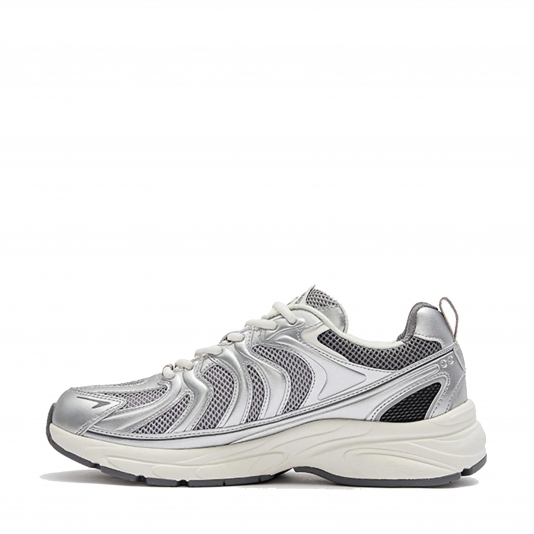 Time Racer 224 Milk White/Space Silver