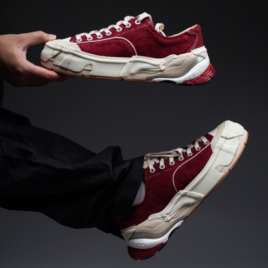 Wuji Burgundy/White Cream