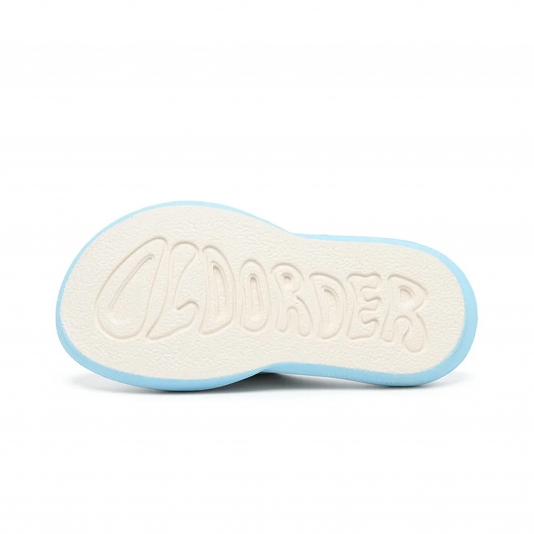 OCloud 004 Slides X Sanrio Cinnamoroll Blue/White