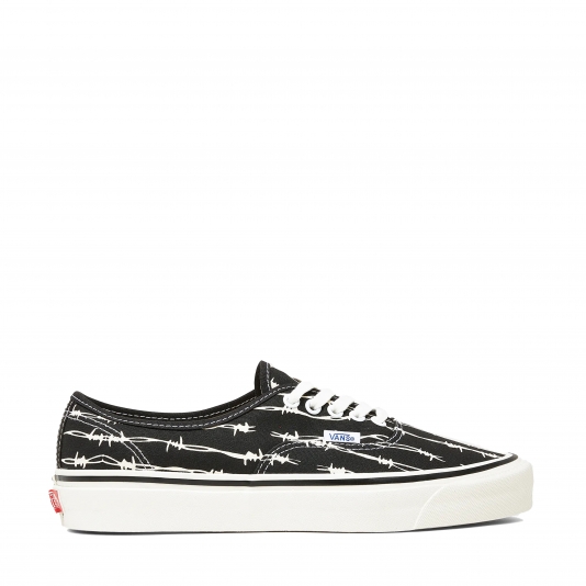 Vans authentic best sale og white