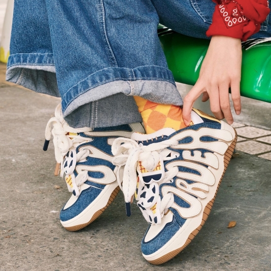 Skater 001 X Disney/Pixar Collection Woody Denim