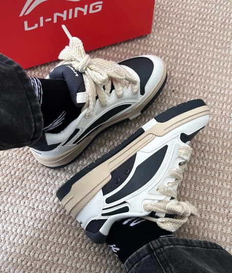 Zhengcheng V2 Off White/Cold Ebony Black