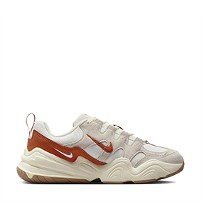 Tech Hera Sail/Light Orewood Brown/Coconut Milk/Campfire Orange
