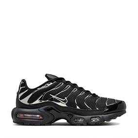 Air Max Plus SE Black/Metallic Silver/Laser Crimson/Off Noir