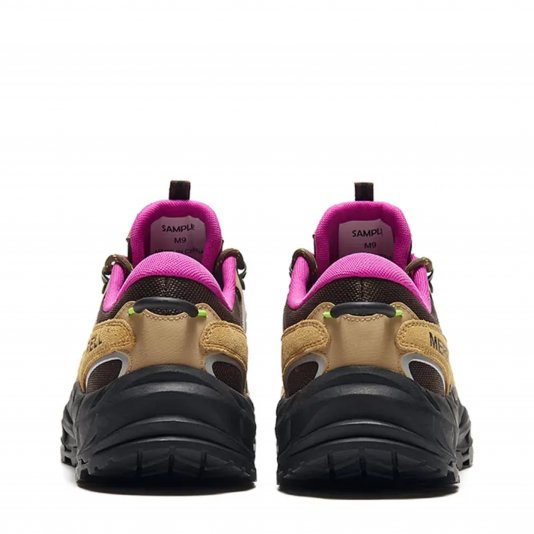 ME Wilderness Hiking Caramel/Brown