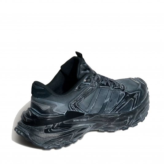 XLG Storm Edge Core Black/Core Black/Iron Metallic