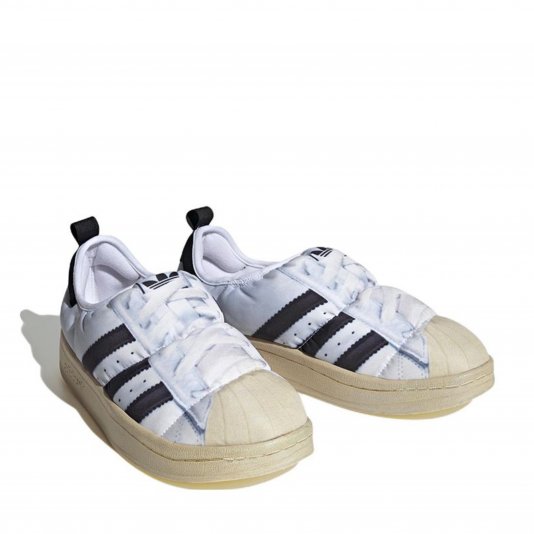 Puffylette Footwear White/Core Black/Off White