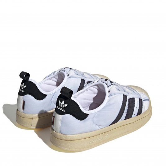 Puffylette Footwear White/Core Black/Off White