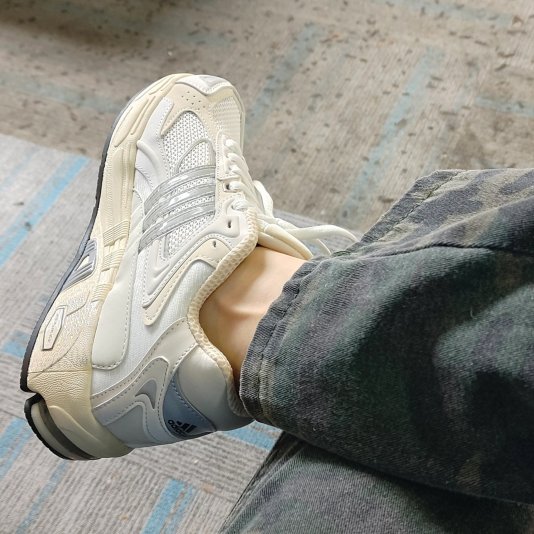 Response CL Cream White/Clear Brown
