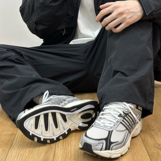 Response CL Multicolor/Cloud White/Core Black