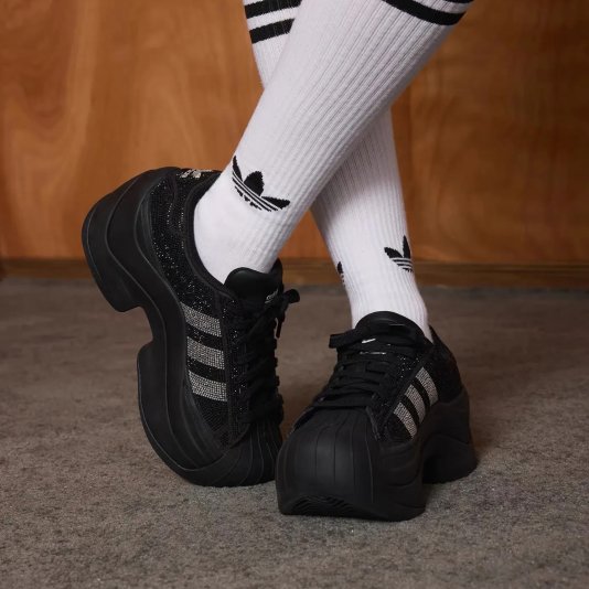 Superstar Bold Core Black/Silver Metallic/Cloud White