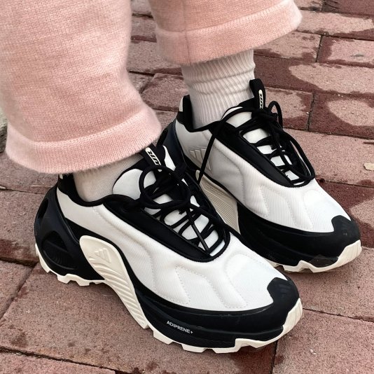 Wonder Runner Core Black/Off White