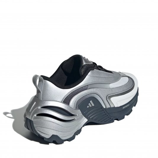 Wonder Runner Turbo Silver Metallic/Crystal White/Core Black