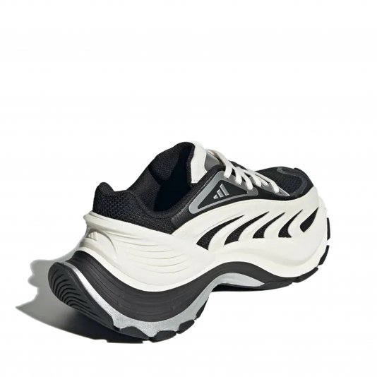 XLG MTW Core Black/Cloud White/Silver
