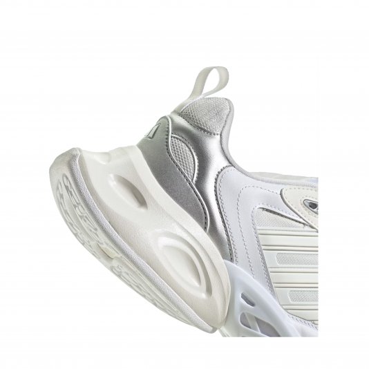XLG Runner Cloud White/Core White/Crystal White