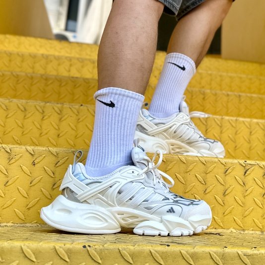 XLG Runner Deluxe Cloud White/White Sail/Off White
