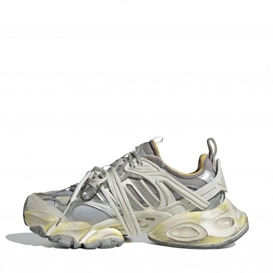 XLG Runner Deluxe Dirty White/Grey Metallic/Silver