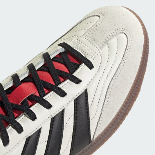 Predator Freestyle Indoor Soccer Shoes Off White/Core Black/Pure Ruby