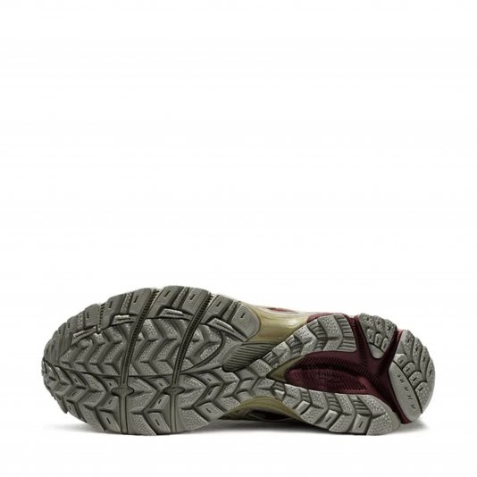 Gel-Kahana 8 Feather Grey/Burgundy