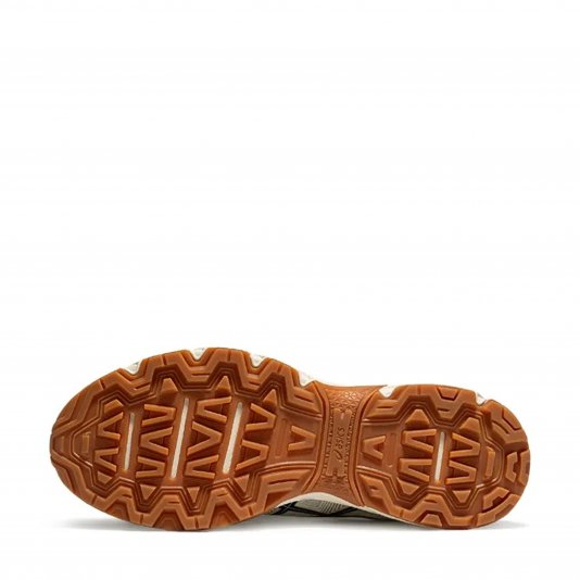 Gel-Venture 8 Birch/Dark Brown