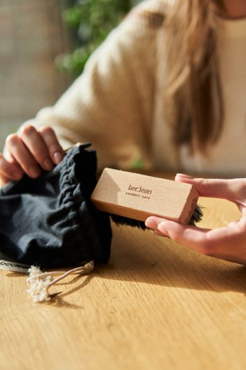Щітка SNEAKER CARE