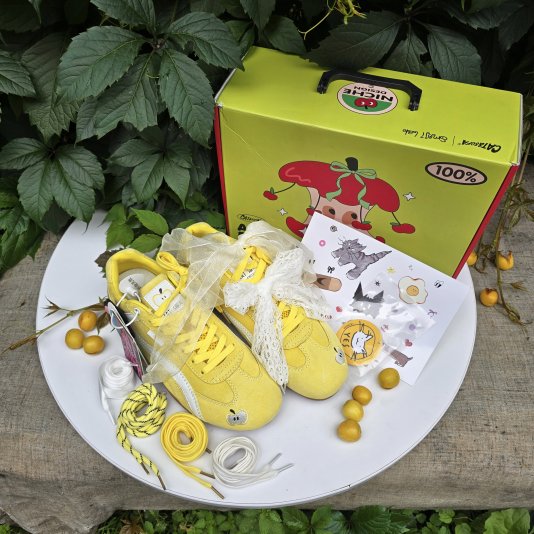Emoji Apple Yellow