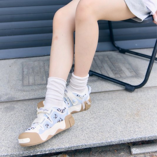 AutoSkate Mary Jane Milk White/Clear Blue