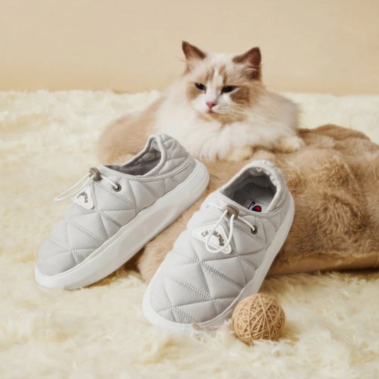 Campus Triangle M Off White