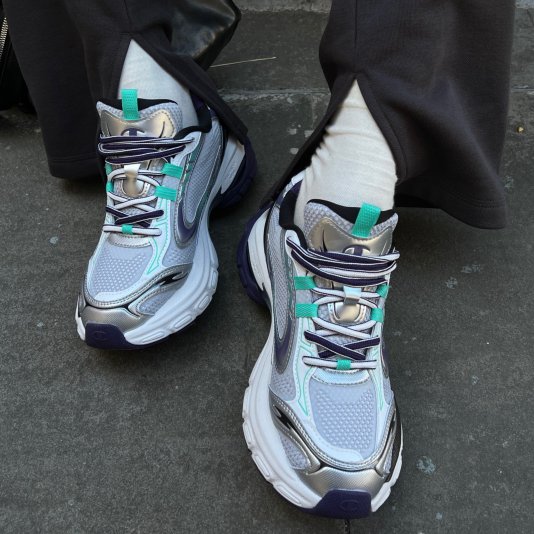 S-wave Champion White/Alloy Gray