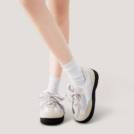 X Hello Kitty Silver/Black