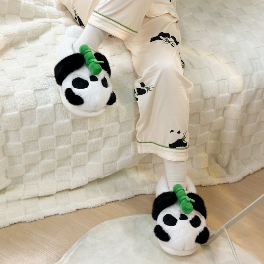 Bear With Bamboo Panda