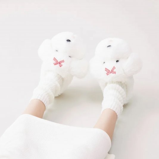 Cute Maltese Zirconium White