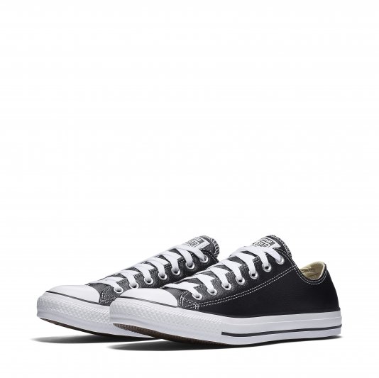 Chuck Taylor All Star OX Black Leather