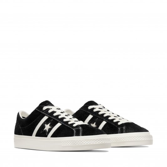 One Star Academy Pro Black/Egret Suede